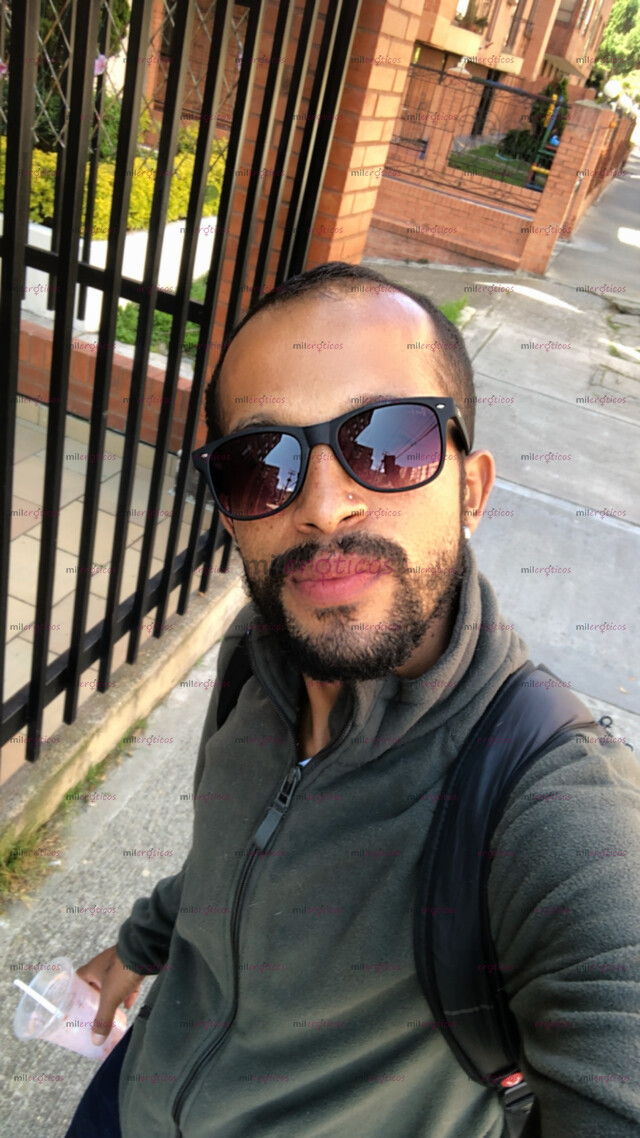 FOTOS DE SANTANDEREANO ARRECHO CULON Y VERGA RIKA QUE TE HACER VER LAS ESTRELLAS