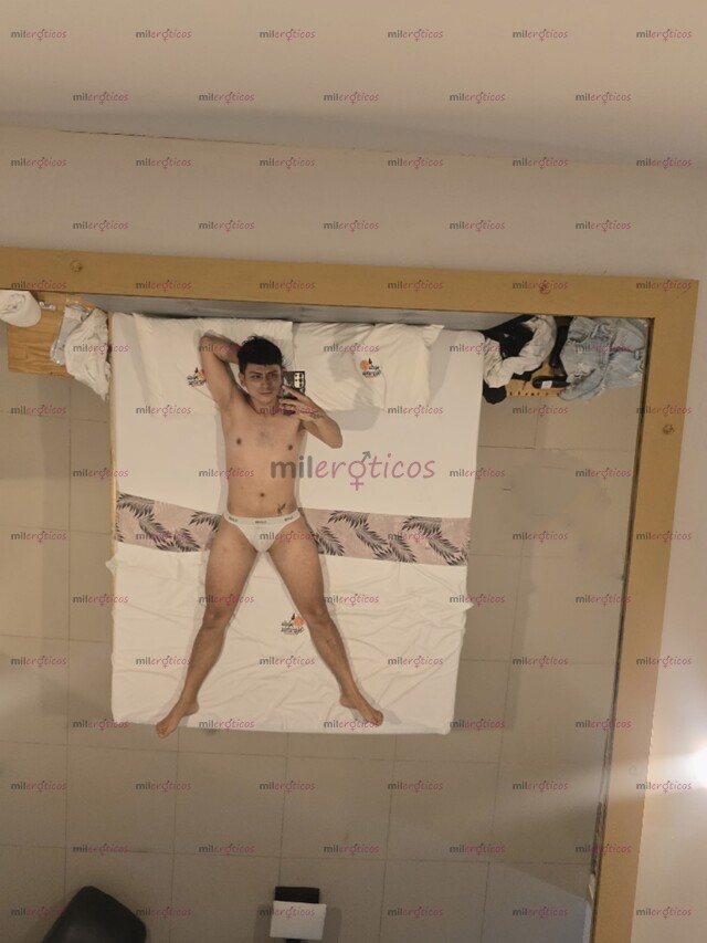 FOTOS DE POLLO ACA COMPLACIENTE Y CALIENTE DISPUESTO A TODO