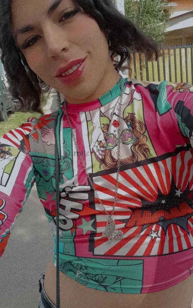 Joven femboy culoncito de pelito largo mui afeminado suavecito ofresco video llamadas videos fotos y llamadas de voz eroticasme encata gemir como perr...