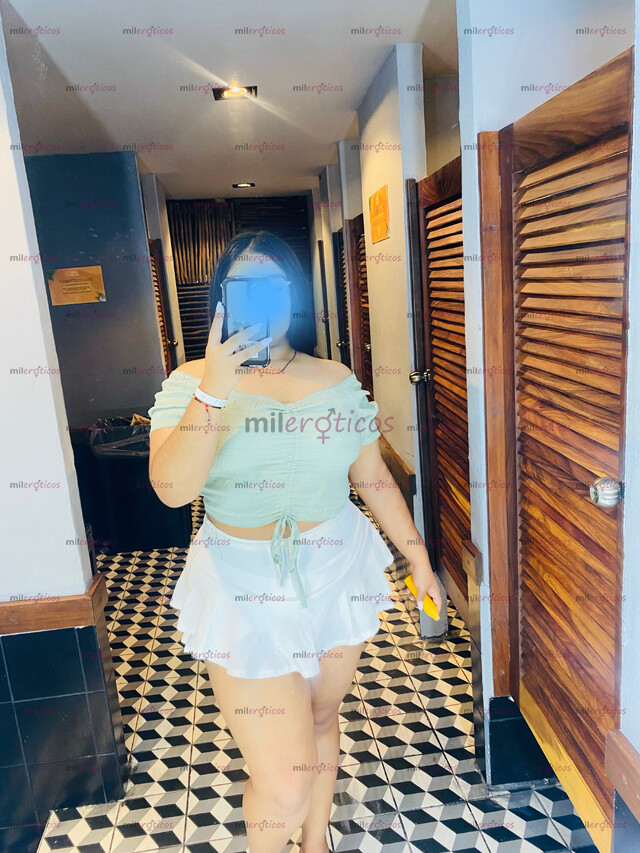 FOTOS DE CHICA CURVY DE 20 AÑOS NUEVA EN EL AMBIENTE