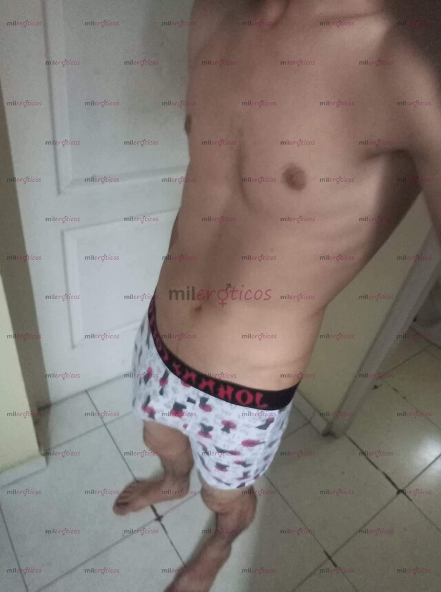 FOTOS DE DANIEL TWINK SUPERDOTADO, SIN COMPLICACIONES, NUEVO EN LA CIUDAD