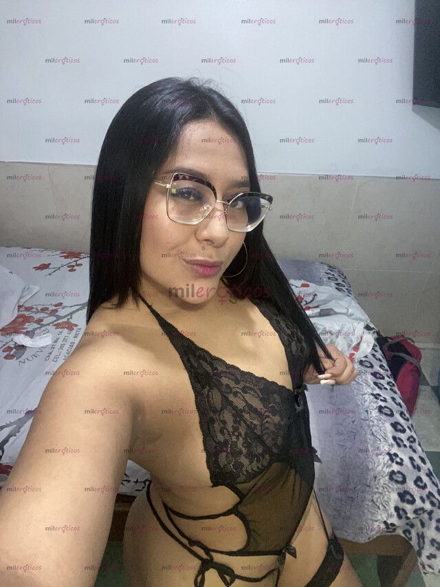 FOTOS DE ACUERPADA ARRECHITA VEN PARA SACARTE TODA TU LECHE