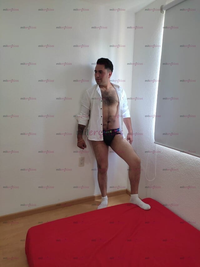 FOTOS DE CHICO JOVEN NUEVO EN EL AMBIENTE DISPUESTO A COMPLACER TUS FANTASIAS