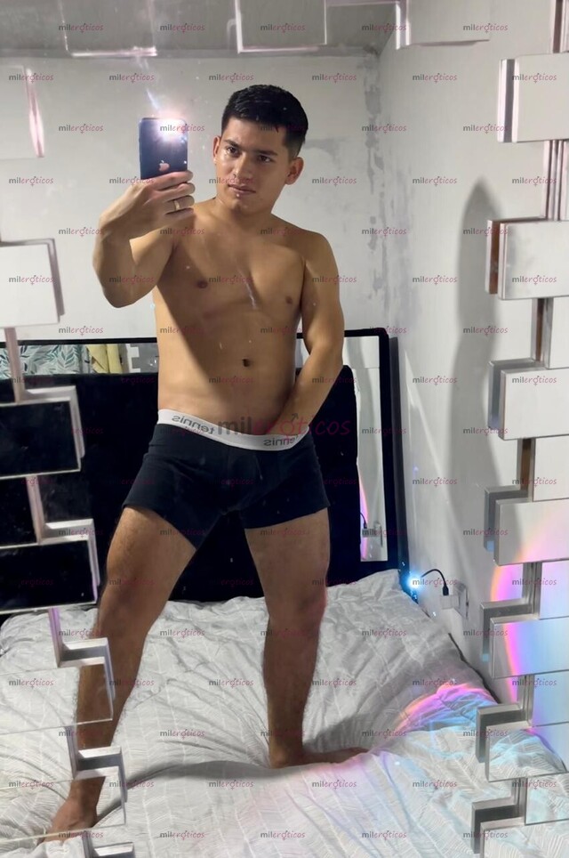 FOTOS DE ADRIAN NEITA MASCULINO COMPLACIENTE Y MUY CALIENTE ACT