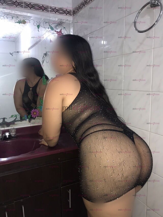 FOTOS DE CAMILA, MAMADA SIN CONDON DELICIOSA, VAGINAL Y ANAL BIEN APRETADITO