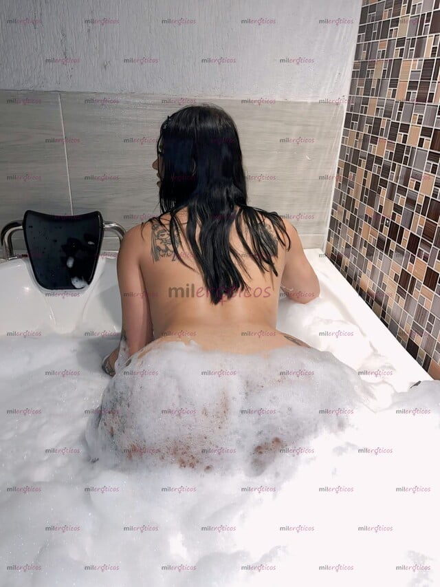 FOTOS DE SENOS HERMOSOS FEMENINOS PAJA RUSA VENIDA EN EL PECHO BIEN PERVERSA