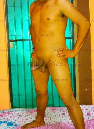 FOTOS DE HOMBRE ACTIVO PARA CHICOS GAYS. DISPONIBLE PARA TI