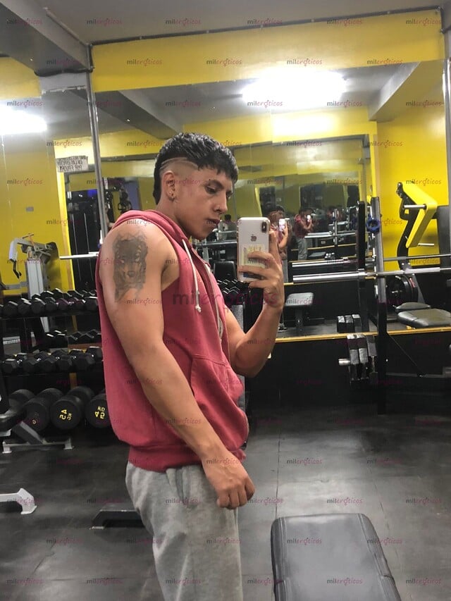 FOTOS DE JOVEN ARRECHO, COMPLACIENTE VERSATIL, TENGO MUJER. ATREVETE A PASAR UN RATO RICO