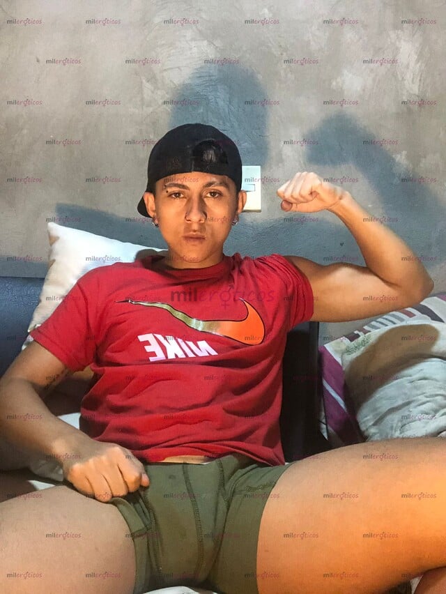 FOTOS DE JOVEN ARRECHO, COMPLACIENTE VERSATIL, TENGO MUJER. ATREVETE A PASAR UN RATO RICO