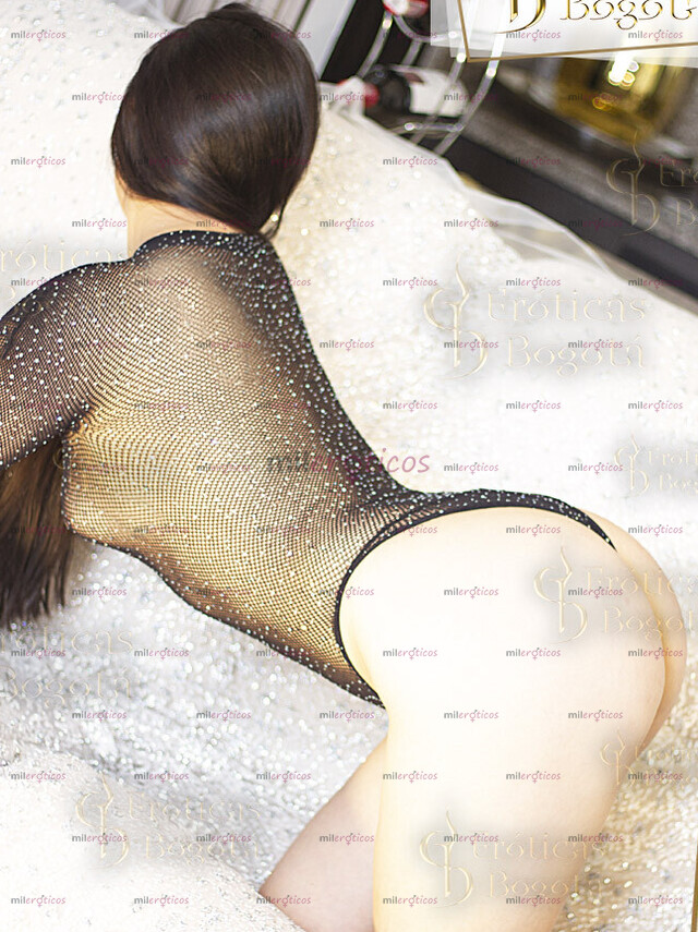 FOTOS DE NADINE EROTICAS SU ACTITUD Y MENTE ABIERTA LA CONVIERTEN EN LA ELECCIÓN PERFECTA