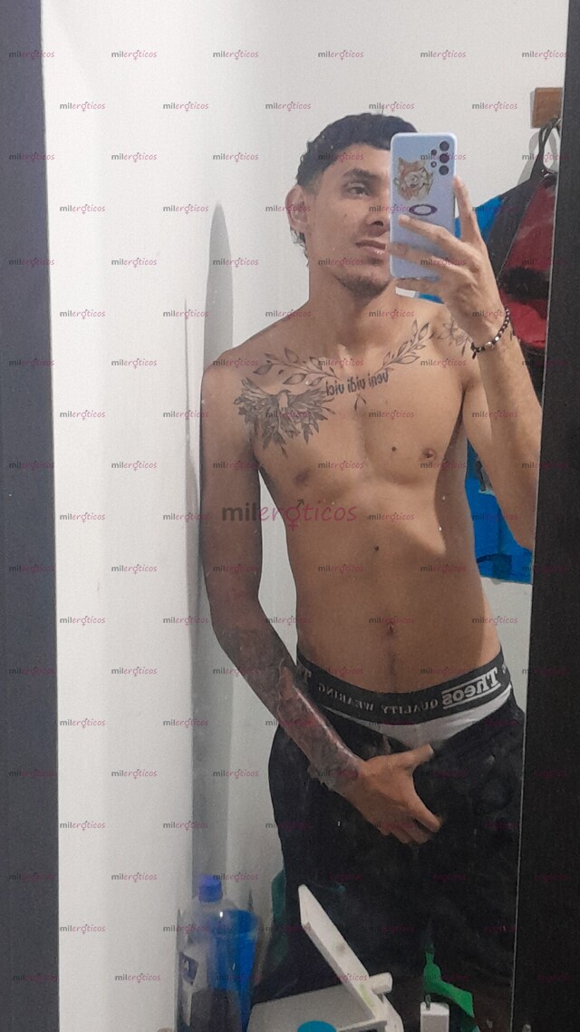 FOTOS DE ANDRES SWAGUER CHICO CALIENTE CON MEENTE ABIERTA, 18 CM DE PLACER