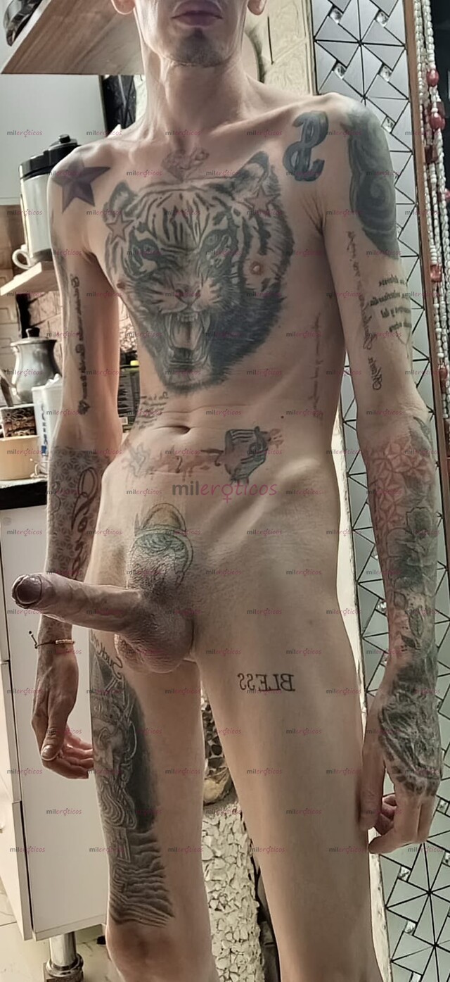 FOTOS DE FLACO TATUADO VERGON XXL COMPLACIENTE TALADRADOR DE CULOS CALIENTES
