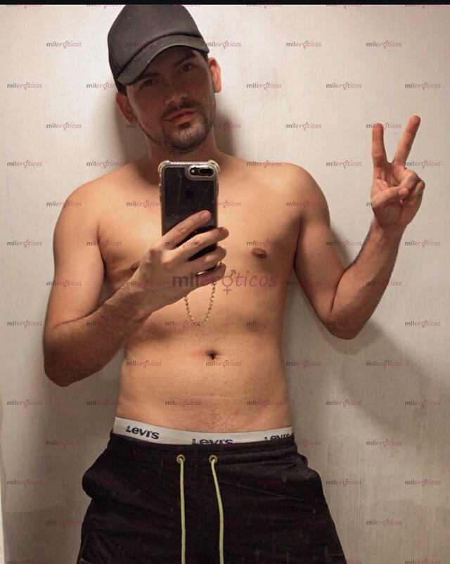FOTOS DE ALEX VENEZOLANO ACT MORBOSO 20CM DE PLACER AAA ESCRÍBEME