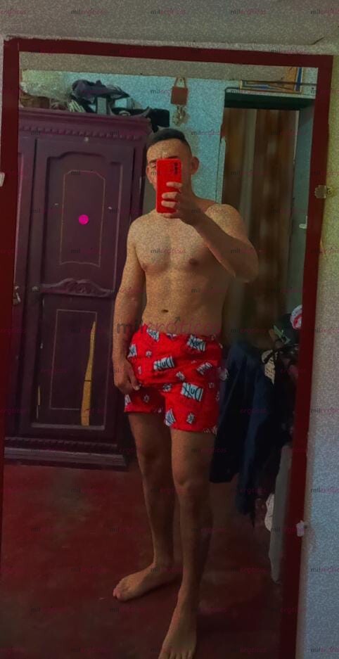 FOTOS DE STARLYN UN JOVEN BIEN ARRECHO PARA COMPLACERTE