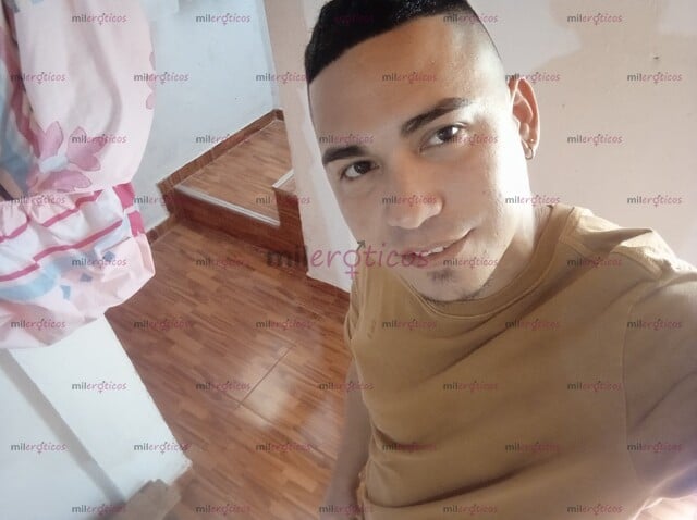 FOTOS DE SOY COSTEÑO SOY ARRECHO ME GUSTA CULIAR Y BAJAR AL POZO AH TODAS LAS MUJERES