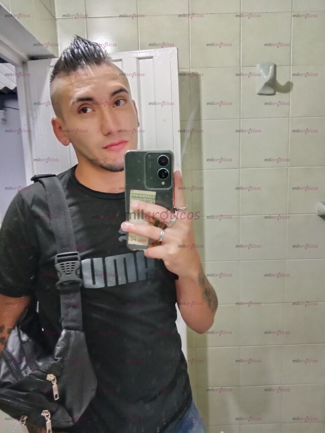 FOTOS DE EXPERTO DOMADOR DE VERGAS,CON CHUPADERA ANAL Y EXCELENTE SEMENTALIDAD, DISPO!!!