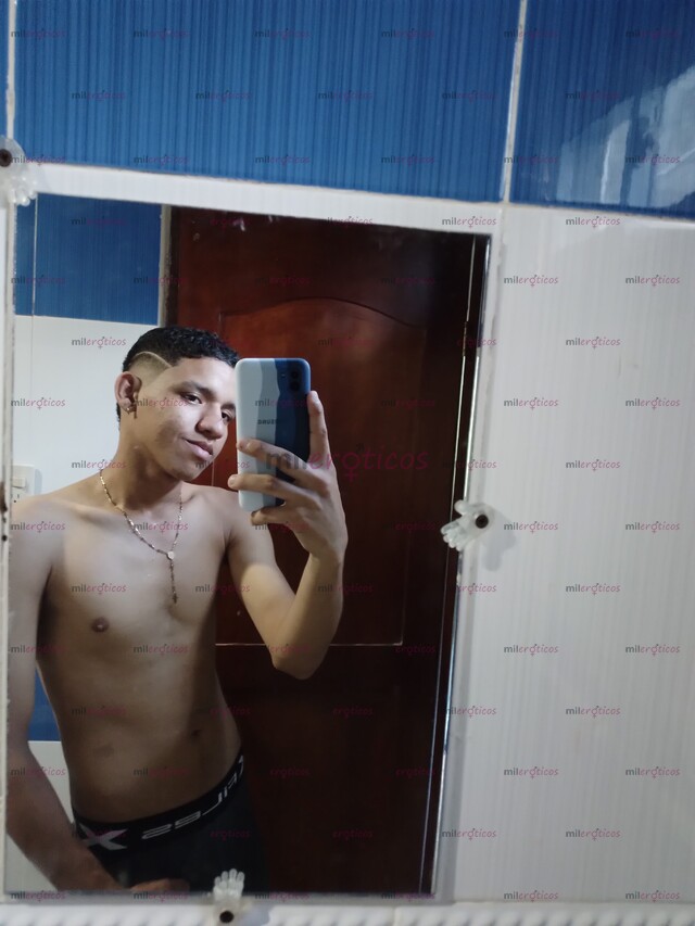 FOTOS DE FLACO ARRECHO DISPUESTO A TODO LO QUE ME PROPONGAN LLAMADA 3246086728