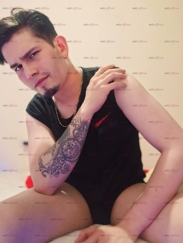 FOTOS DE MACHO DOMINANTE COMPLACIENTE LECHERO EN TU SECTOR