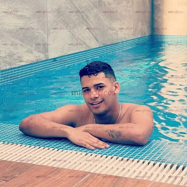 FOTOS DE EXTRANJERO CALIENTE DOTADO 19 CM DE V3RGA