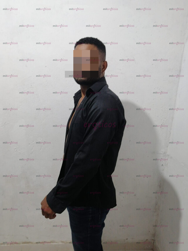 FOTOS DE LLEGO TU MORENO COSTEÑO COMPLACIENTE CON MUCHAS GANAS DE SEXO