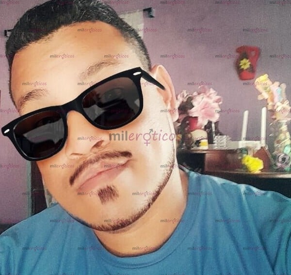 FOTOS DE MASAJISTA ERÓTICO O RELAJANTE MACHO VENEZOLANO VERGA GRUESA COMPLACIENTE