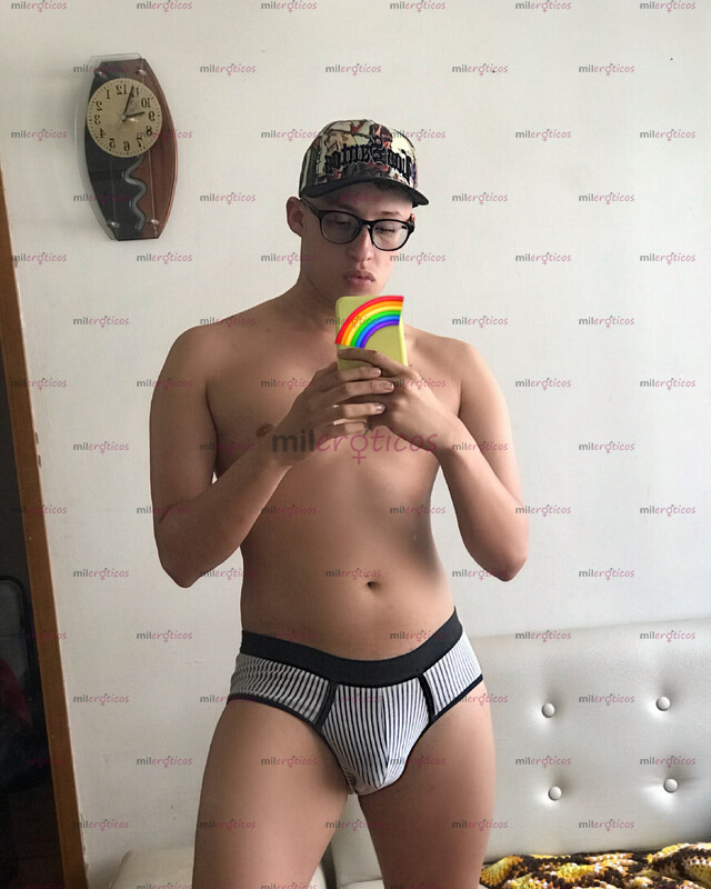 FOTOS DE UNIVERSITARIO CHICO ARRECHO DE PASO POR LA CUIDAD COLOMBIANO