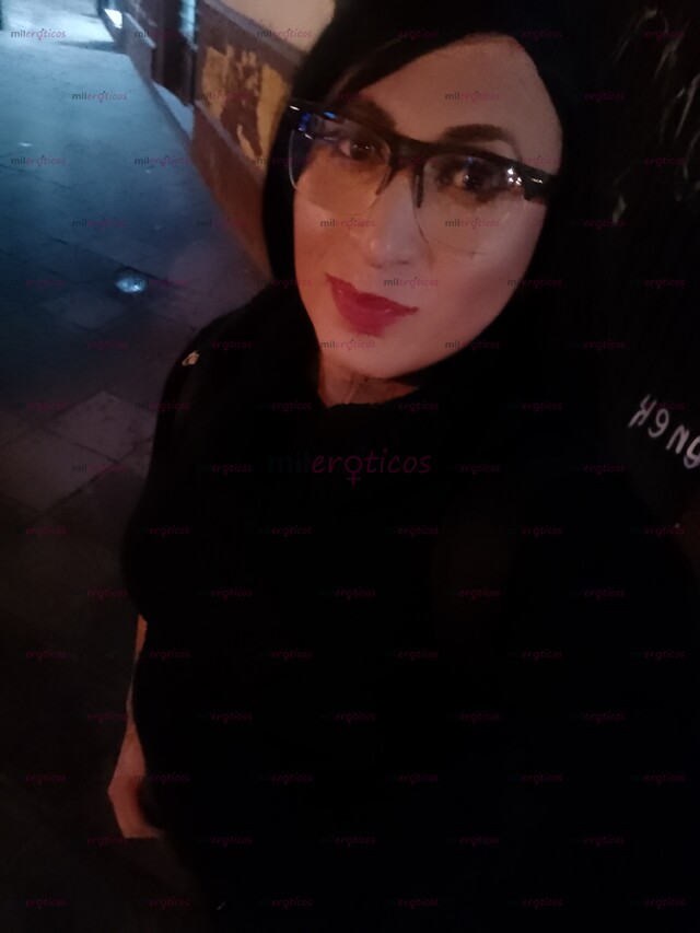 FOTOS DE TRAVESTI VERSATIL CACHONDA...........................