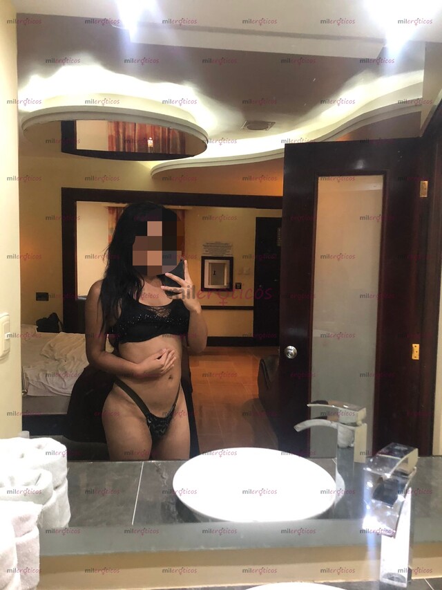 FOTOS DE VERGONA FIESTERA Y LECHERA DISPONIBLE ANDREA FERRER 20CM GRUESA