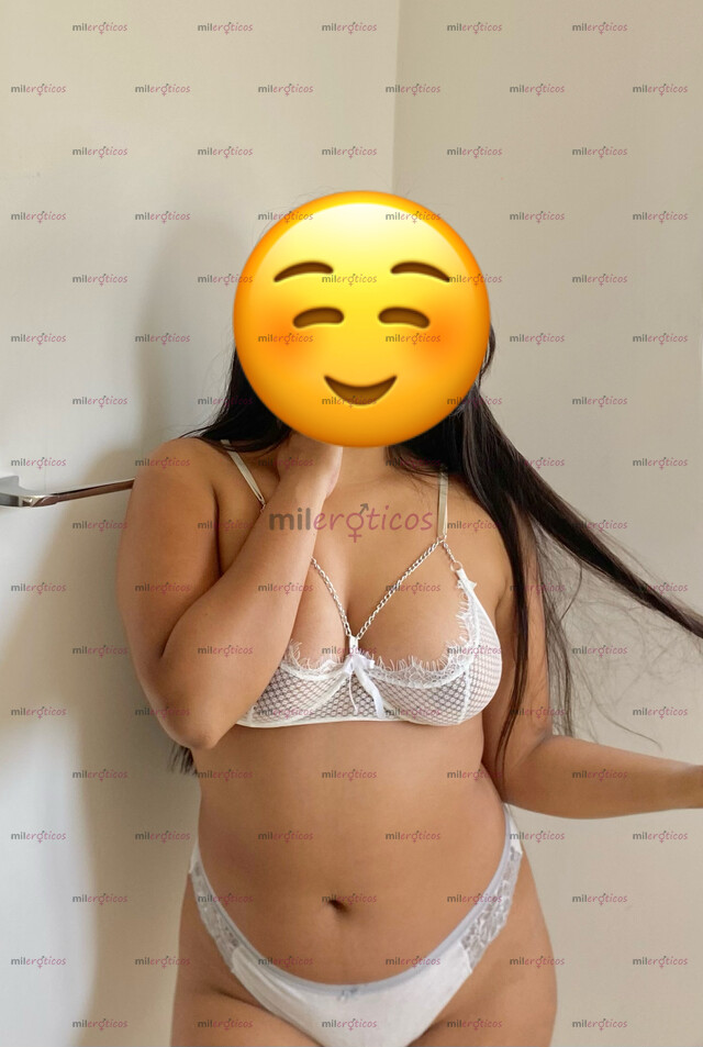 FOTOS DE VEN A CONSENTIRTE CON UN DELICIOSO MASAJE Y MI COMPAÑÍA