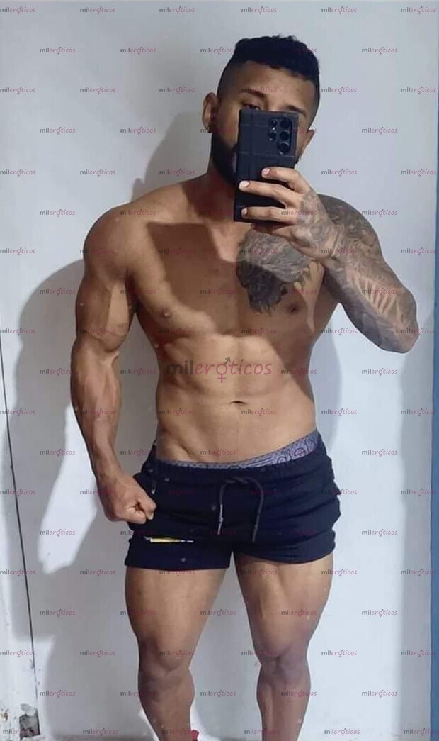 FOTOS DE MORENO HETERO VERGON.. VERGA GRUESA Y LECHE LO MEJOR VIRTUAL