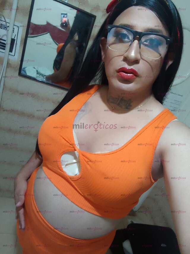 FOTOS DE TRAVESTI VERSÁTIL PITONA........................