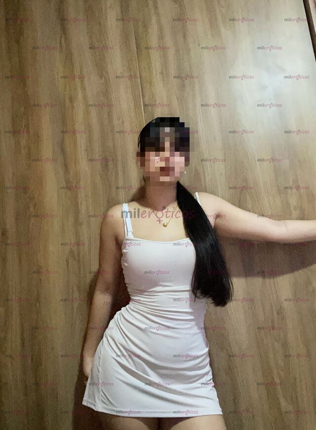 FOTOS DE TE VOY A DESLECHAR BIEN RICO PAPI, TENGO UNA CARITA TIERNA PERO JUGUETONA. JULIE