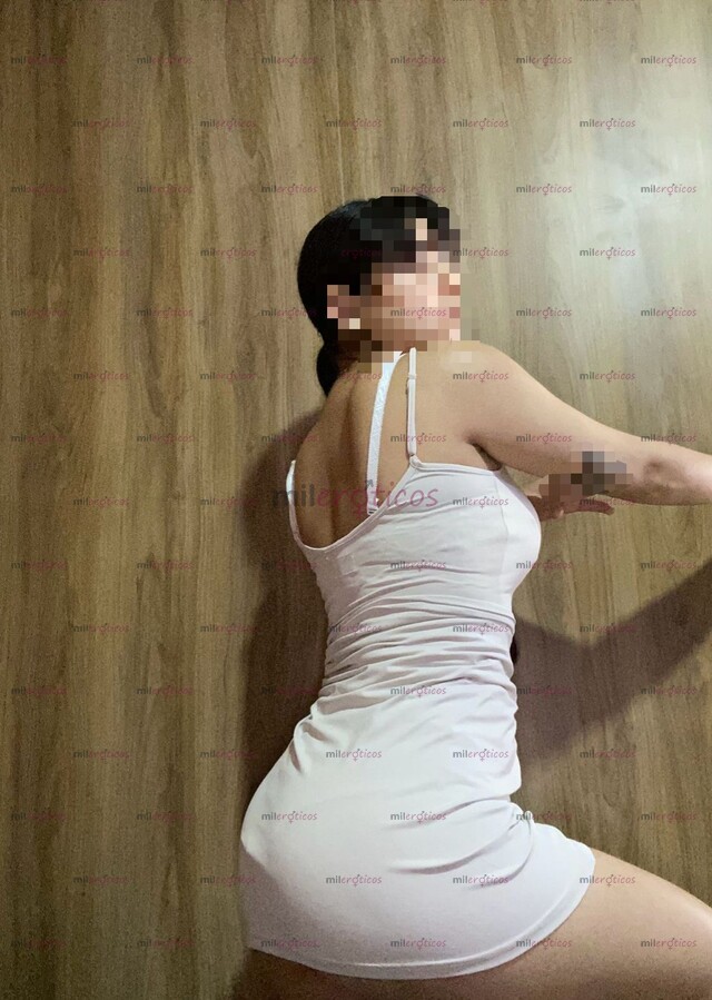 FOTOS DE TE VOY A DESLECHAR BIEN RICO PAPI, TENGO UNA CARITA TIERNA PERO JUGUETONA. JULIE