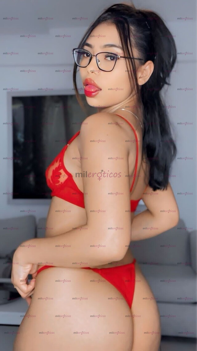 FOTOS DE DISPONIBLE SCORTS VIP SUMISA Y MUY CACHONDA ME ENCANTA LA VERGA