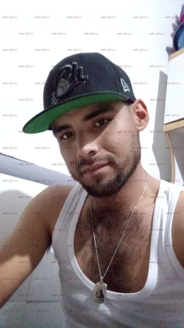 FOTOS DE SANTIAGO JOVEN GUAPO CARISMATICO Y MUY COMPLACIENTE 3319703853