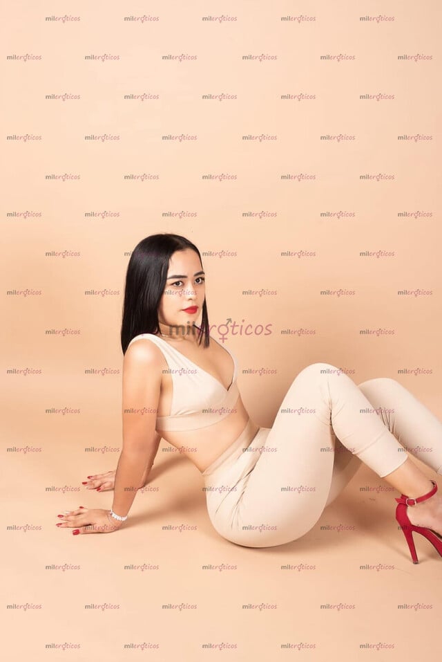 FOTOS DE PUTA JAPONESA DE VERDAD COJEME DURO EL CULO, ME VUELVE LOCA SENTIRLA TODA !!