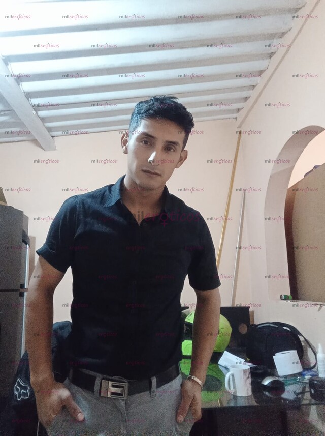 FOTOS DE HOLA ME PRESENTO, SOY GEORGE DISPUESTO A CUALQUIER CON UNA MUJER MAYOR