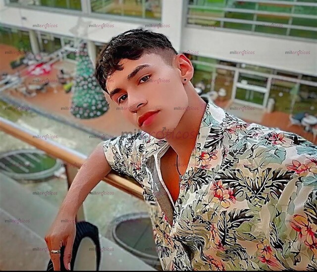 FOTOS DE POLLO LINDO, CARIÑOSO VERSATIL VERGON, CON GANAS DE ATENDERTE PASARLA BIEN