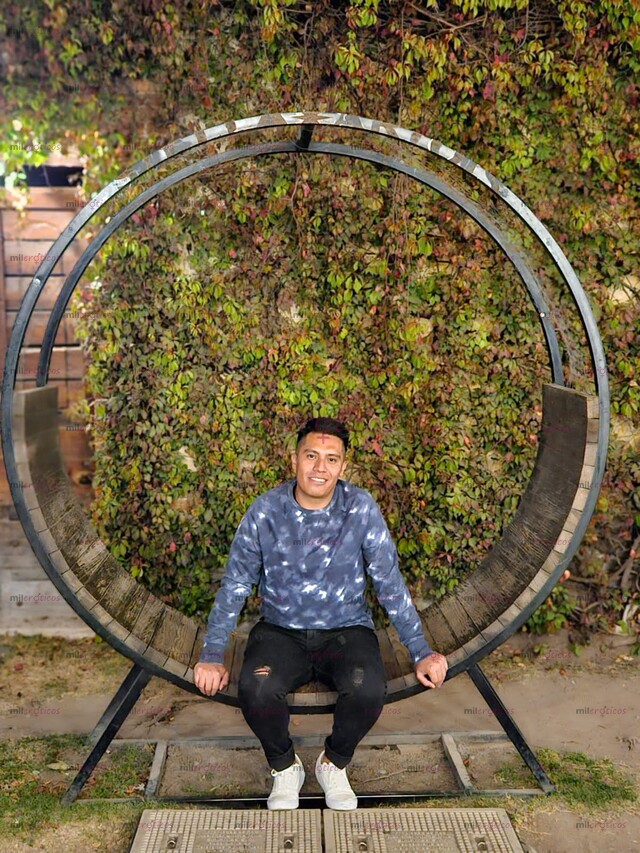 FOTOS DE ESTOY DE REGRESO BRUNO MAS CALIENTE SOLO LLAMA