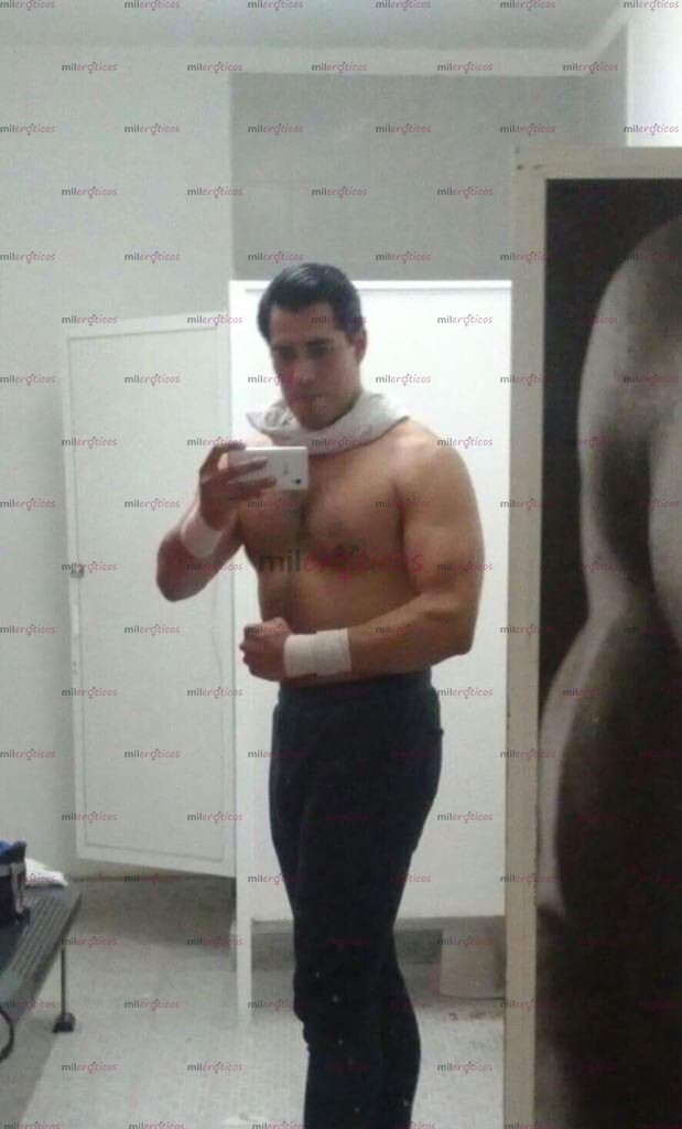 FOTOS DE KIKE. GUAPO, COMPLACIENTE, SANO Y AGRADABLE MI WHATS 5566971392
