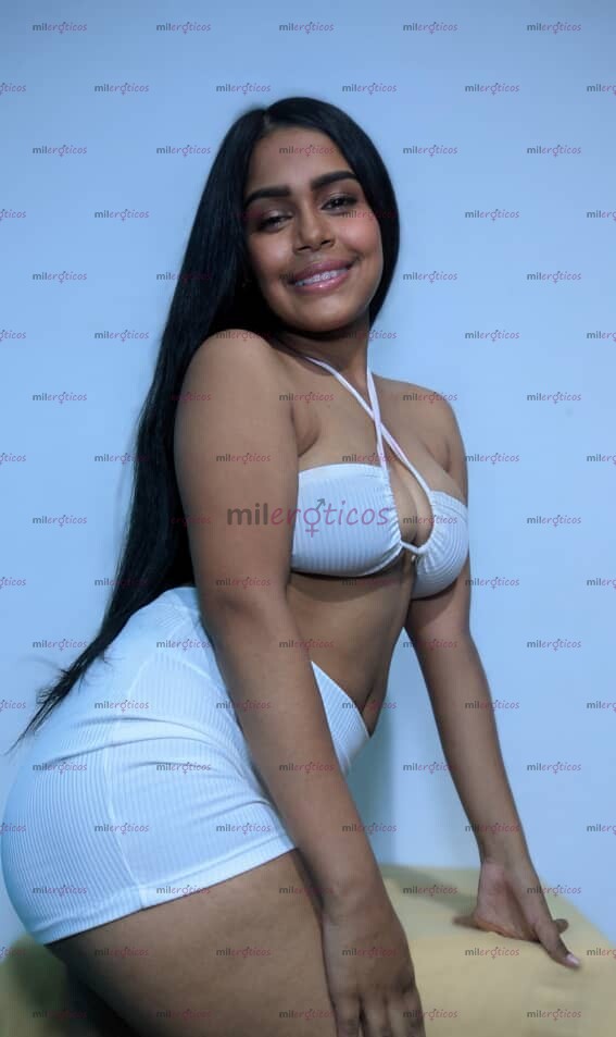 FOTOS DE PUTITA HAMBRIENDA DE VERGA, VEN PAPI Y DEJAME SACARTE LA LECHITA