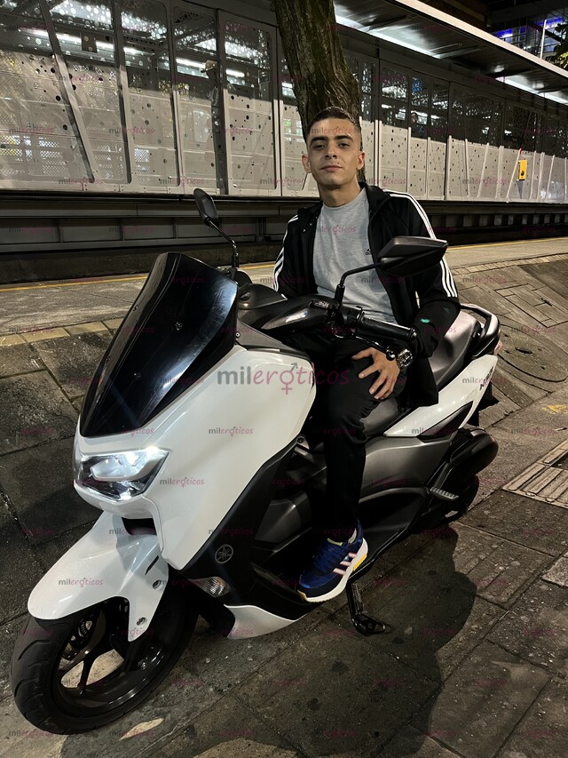 FOTOS DE VARONIL SERIO VERSATI 21 CM DOTADO NEA 3209306409