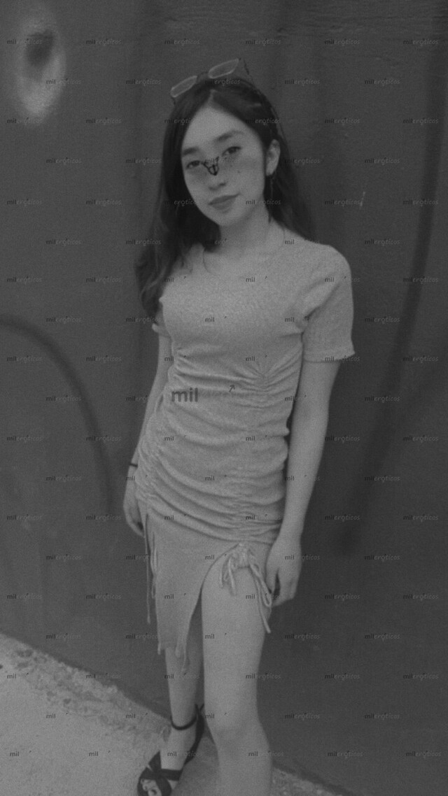 FOTOS DE HOLA SOY SARA CARIÑO TE COMPLASCO EN TU CAMA ESTOY PARA SERVIRTE