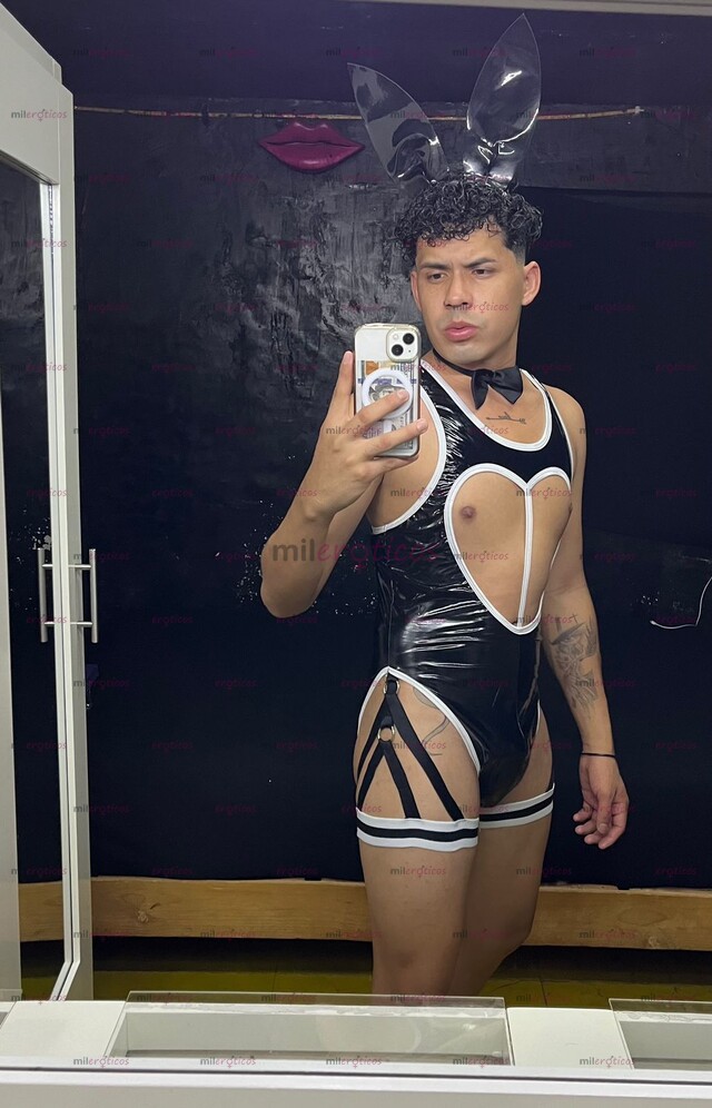 FOTOS DE PUTITO COMPLACIENTE VEN Y FOLLEMOS ASTA TIRAR LECHE LISTO PARA COMPLACERTE