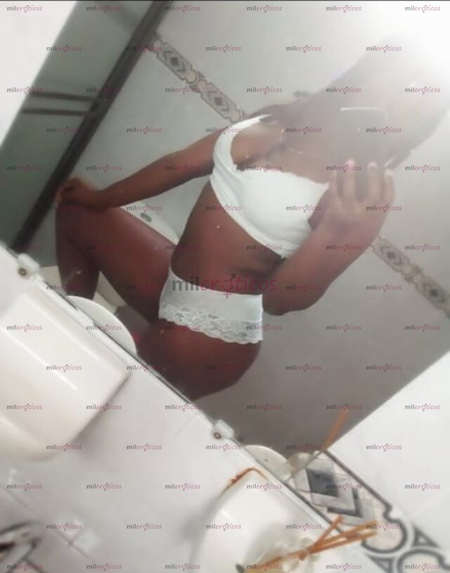 FOTOS DE HOLA AMOR. SOY ANGELICA. UNA NUEVA SCORT EN LA ZONA.