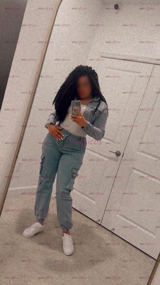 FOTOS DE SABRINA LINDA CHICA TRAVIESA Y JUGUETONA