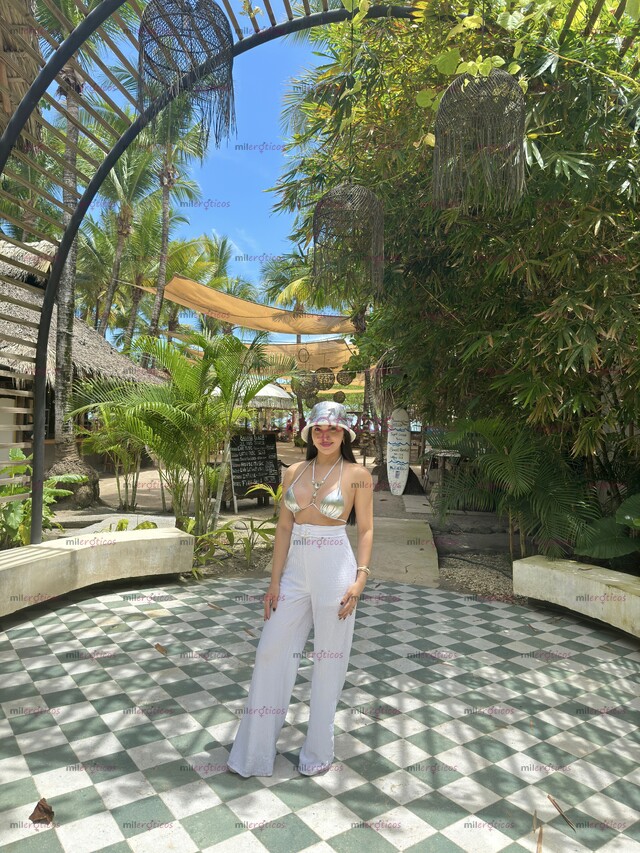 FOTOS DE JUVENTUD , BELLEZA , NOVEDAD, VERSÁTIL, UNICA, ENGLISH SPOKEN