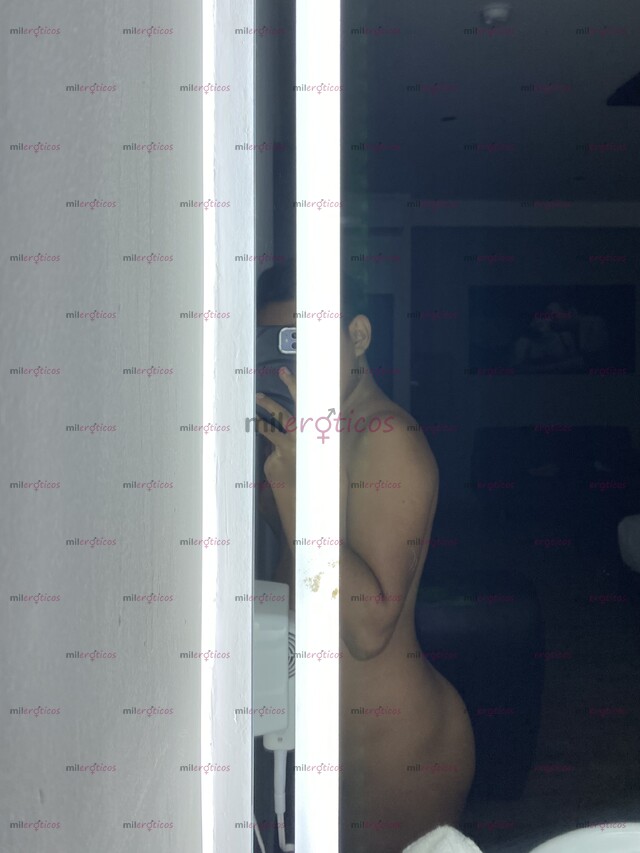 FOTOS DE CHICO TWINK INTER DISCRETO PARA COMPLACER TUS FANTASÍAS