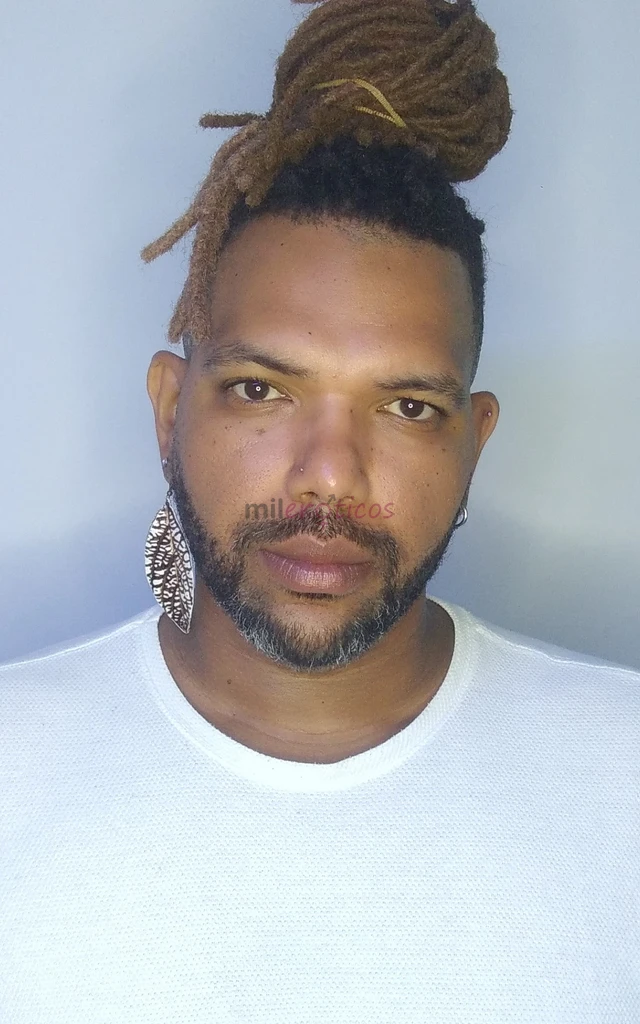 Espaco discreto na zona leste de sao paulo venham fazer uma massagem erotica e sensual para aliviar o estresse do dia trabalho com tecnicas relaxantes...