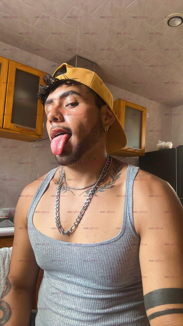 FOTOS DE MCACHO CALIENTE DE VERGA GRUESA MUY COMPLACIENTE